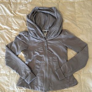 Praire Underground Cloak Hoodie Size M grey zip up (short version)